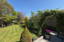 4 bedroom Detached for sale in The Gill