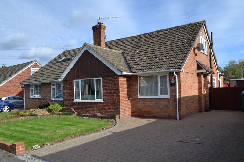 3 bedroom Semi Detached for sale in Hopgarden Road