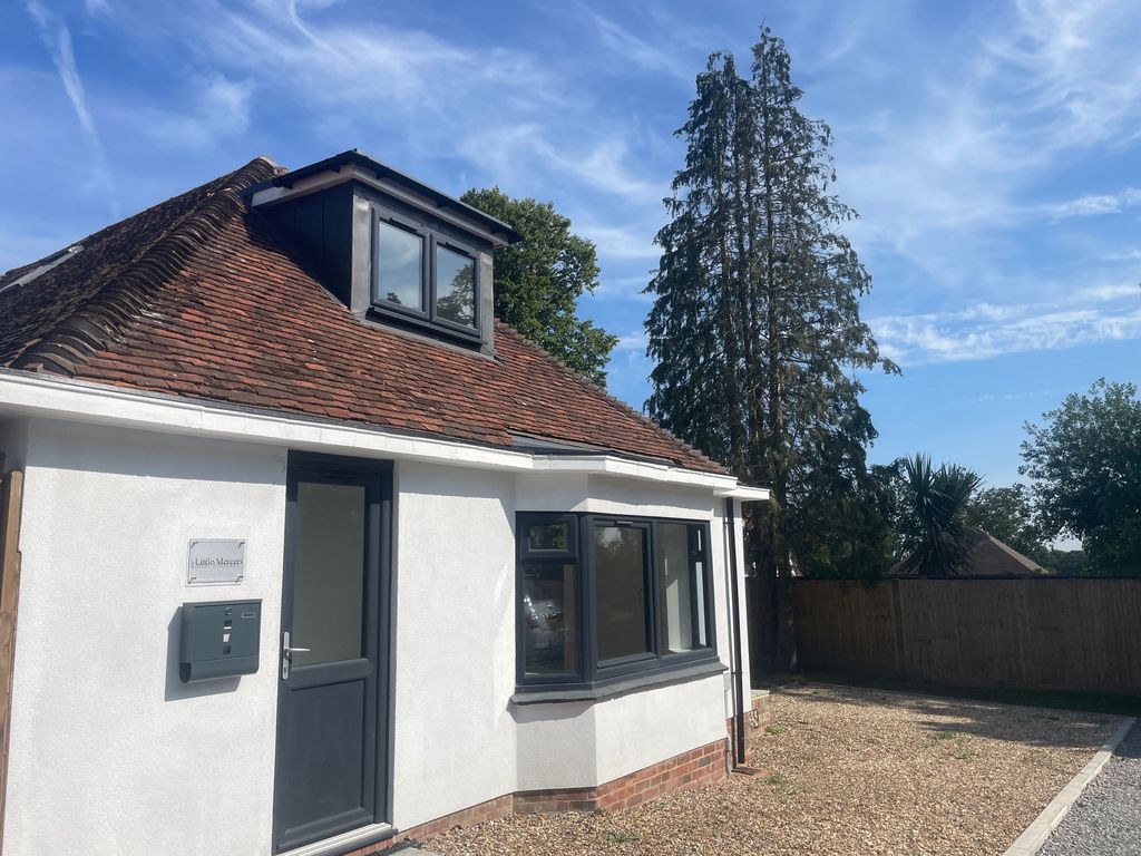 3 bedroom Detached for sale in Highgate Hill