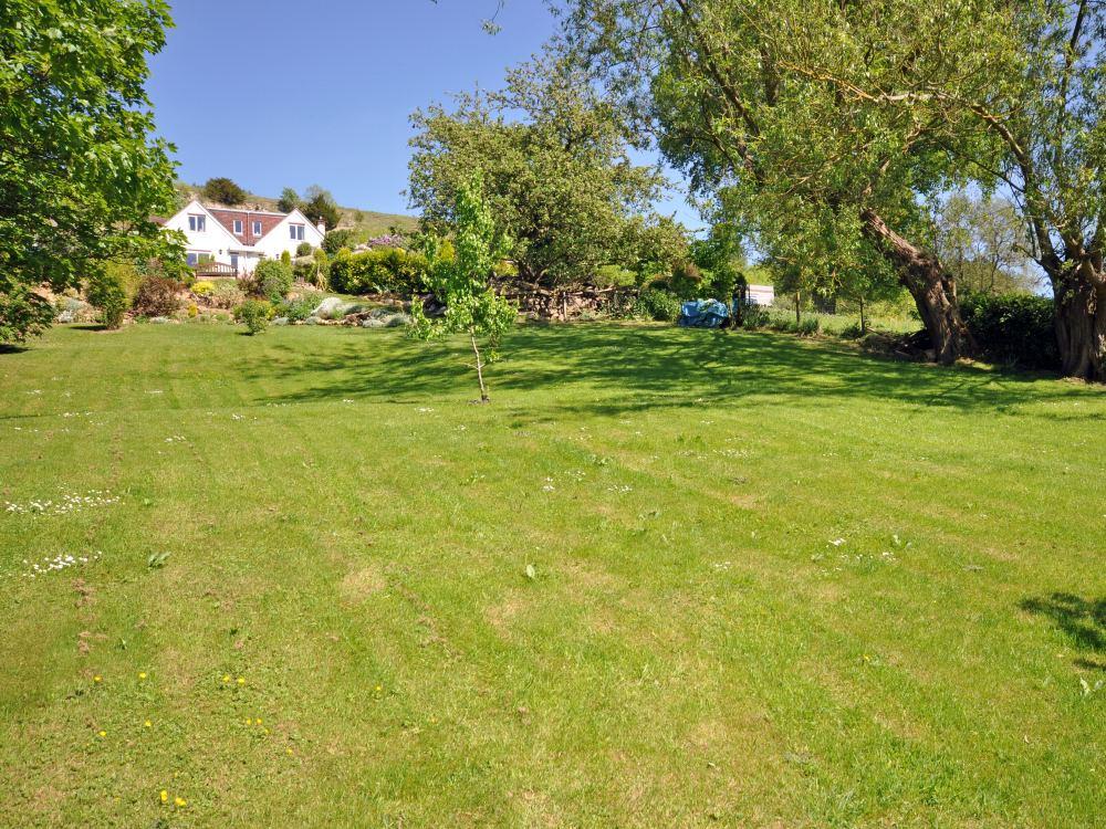 5 bedroom Detached (House) for sale in Cheltenham Errington Smith Home