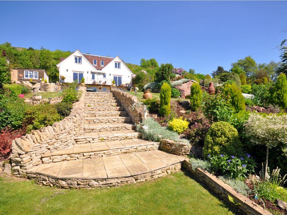 5 bedroom Detached (House) for sale in Cheltenham Errington Smith Home