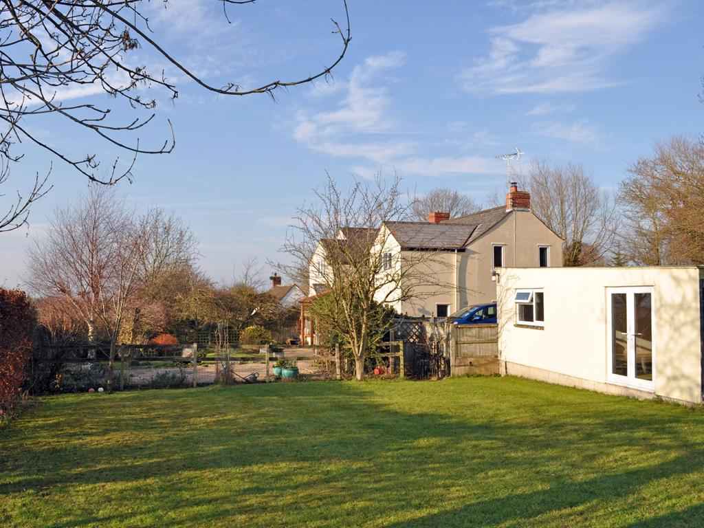 3 bedroom SemiDetached(Cottage) for sale in Errington Smith