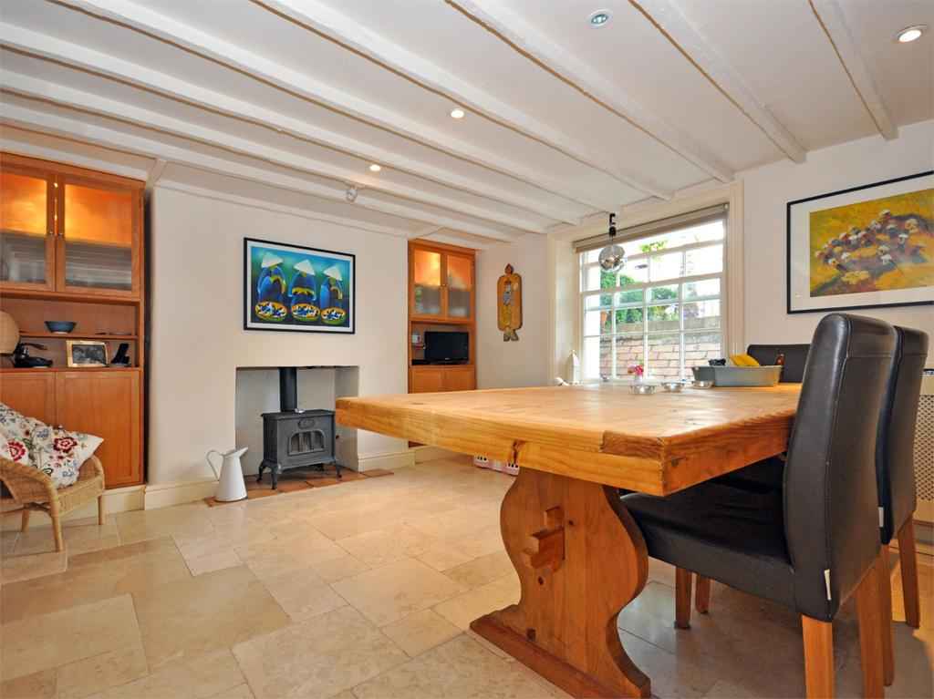 3 bedroom End Terrace (House) for sale in Cheltenham Errington Smith Home