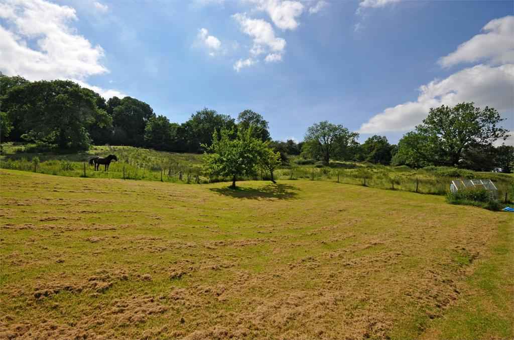 3 bedroom Detached (House) for sale in Leckhampton Errington Smith Home