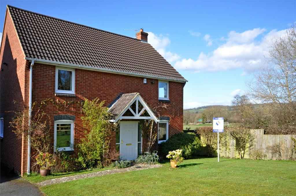 4 bedroom Detached (House) for sale in Cheltenham Errington Smith Home