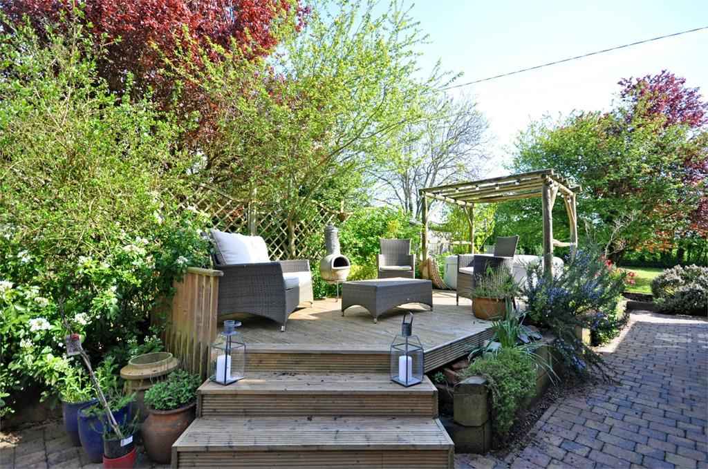 4 bedroom SemiDetached(Cottage) for sale in Lower Apperley Errington