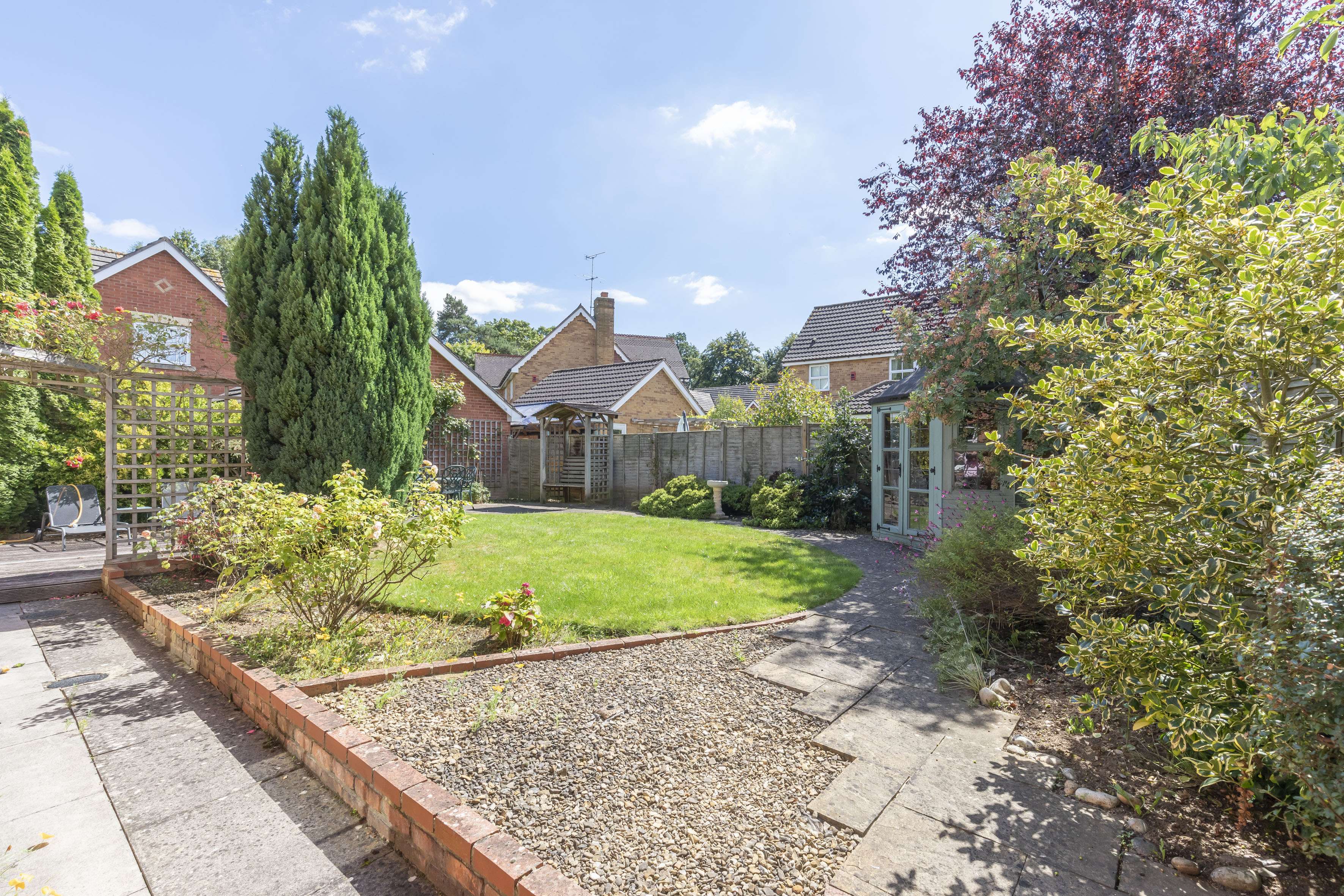4 bedroom DetachedHouse for sale in Cheltenham Errington Smith Home