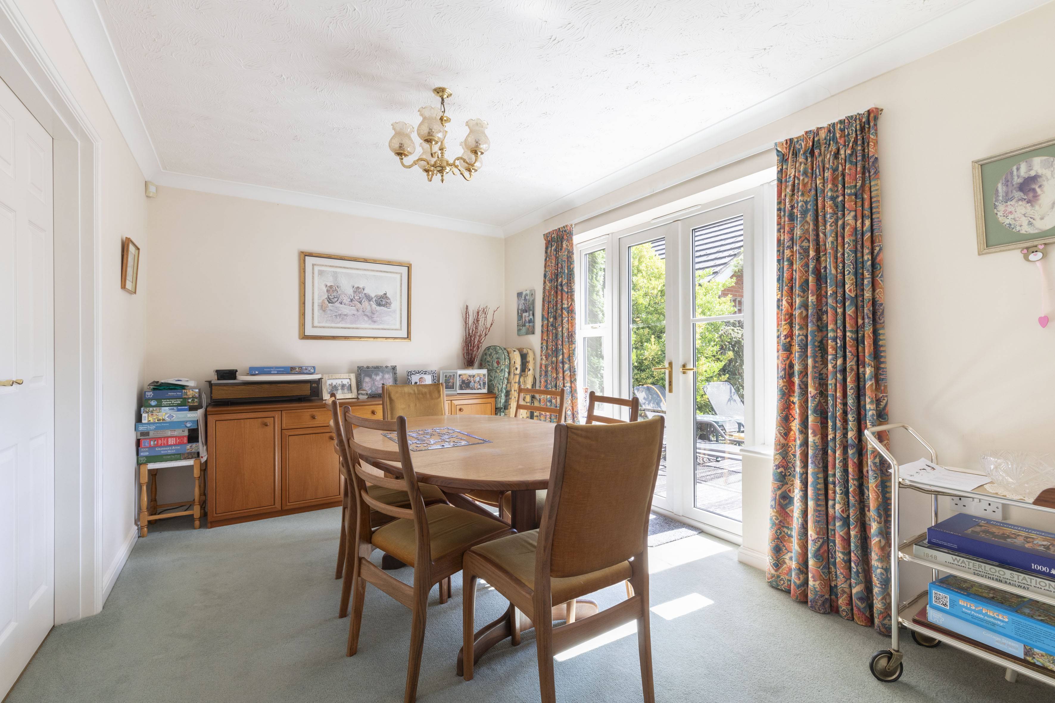 4 bedroom DetachedHouse for sale in Cheltenham Errington Smith Home