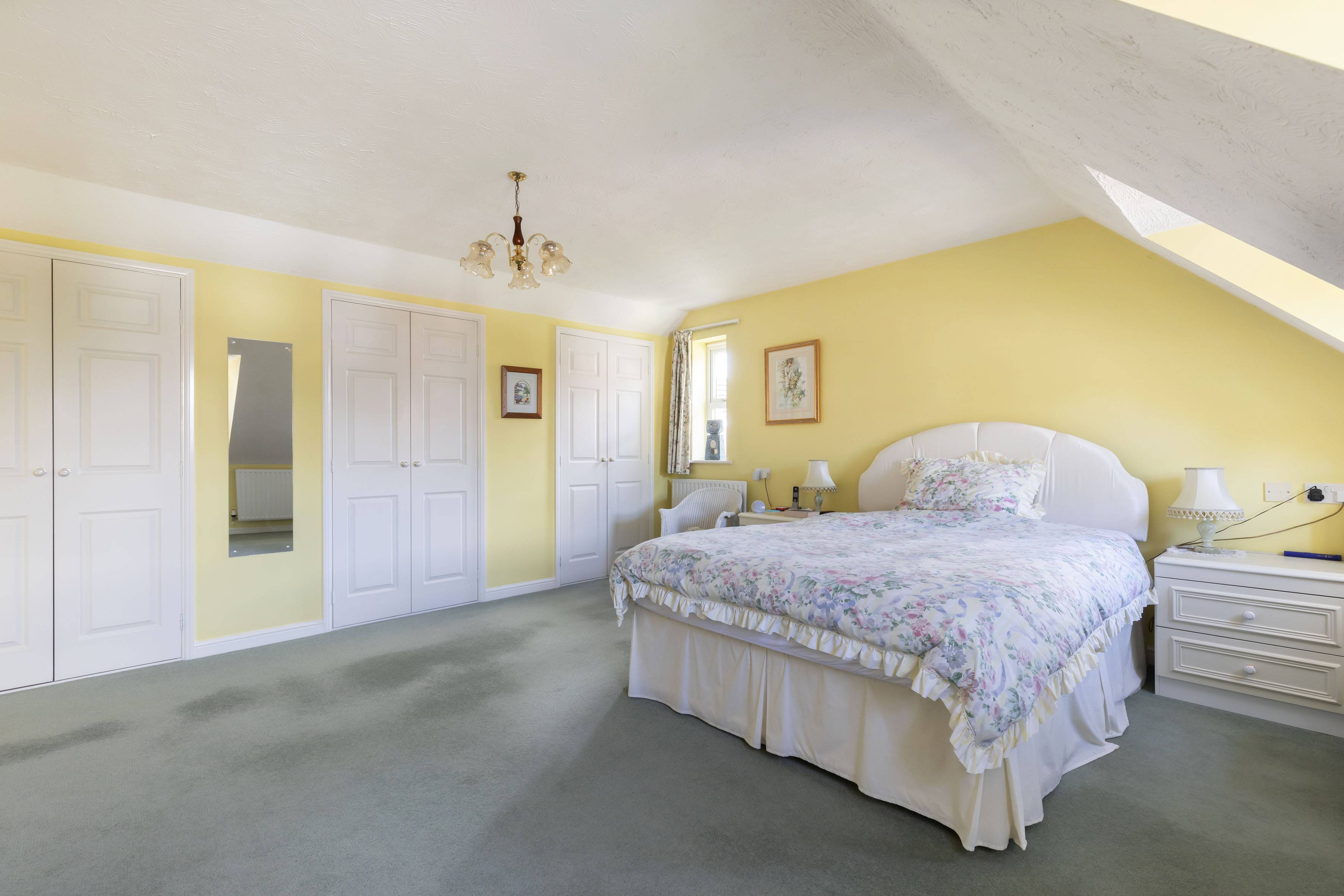 4 bedroom DetachedHouse for sale in Cheltenham Errington Smith Home