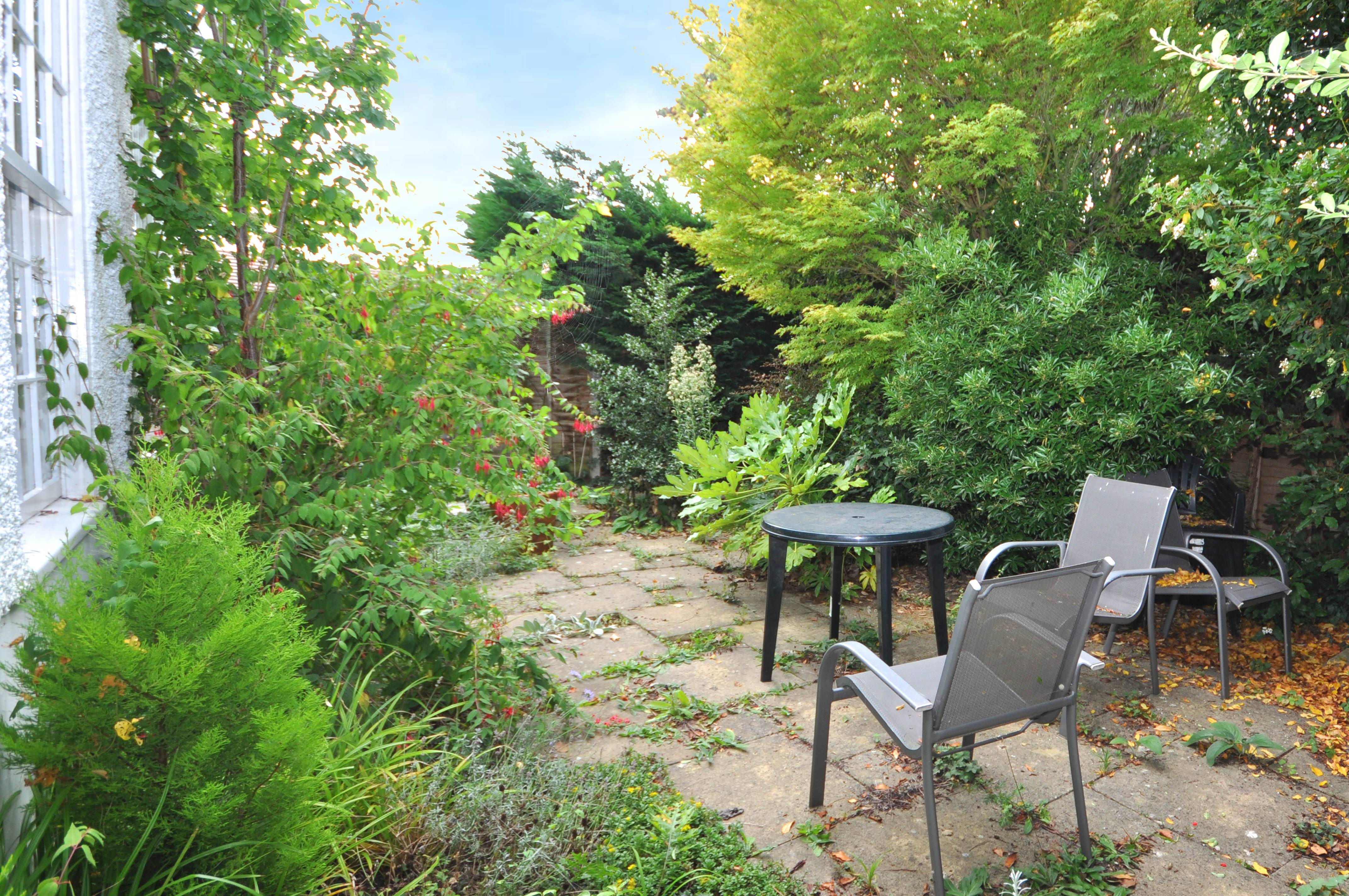 2 bedroom Apartment for rent in Leckhampton, Cheltenham Errington Smith Home