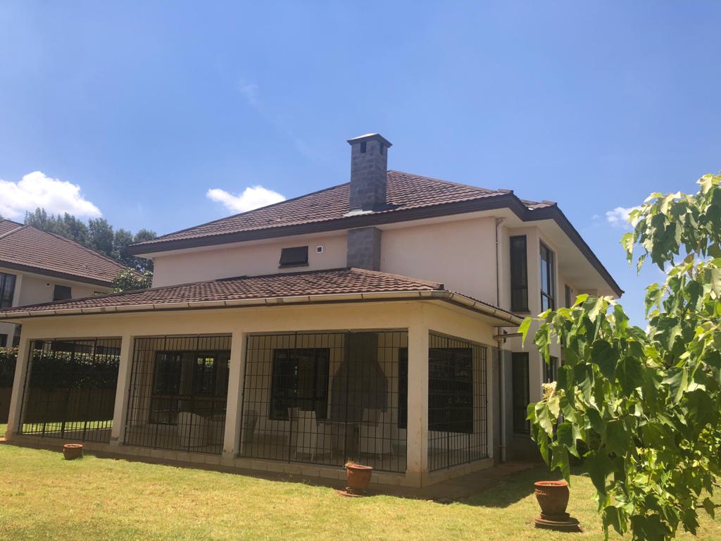 A contemporary double storey house in this luxurious residential estate in Runda within a gated community and enjoys a fully equipped clubhouse.