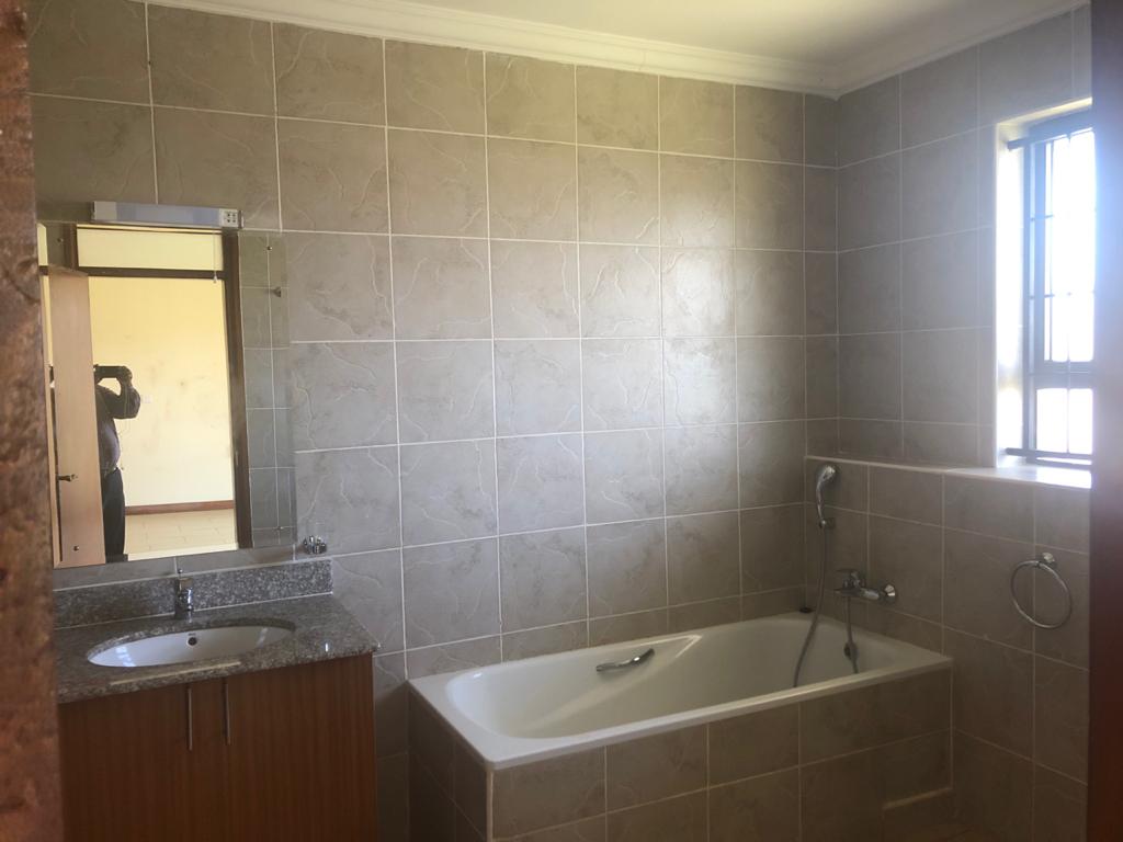 A contemporary double storey house in this luxurious residential estate in Runda within a gated community and enjoys a fully equipped clubhouse.