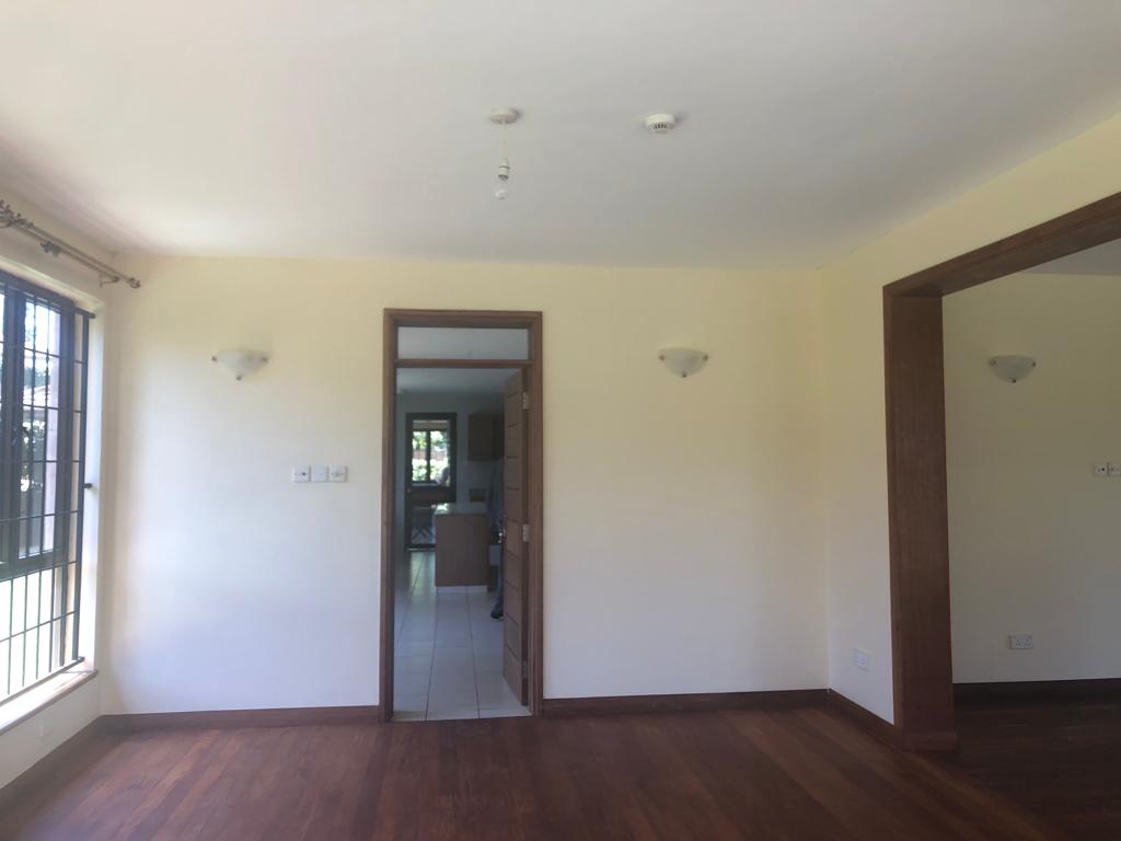 A contemporary double storey house in this luxurious residential estate in Runda within a gated community and enjoys a fully equipped clubhouse.