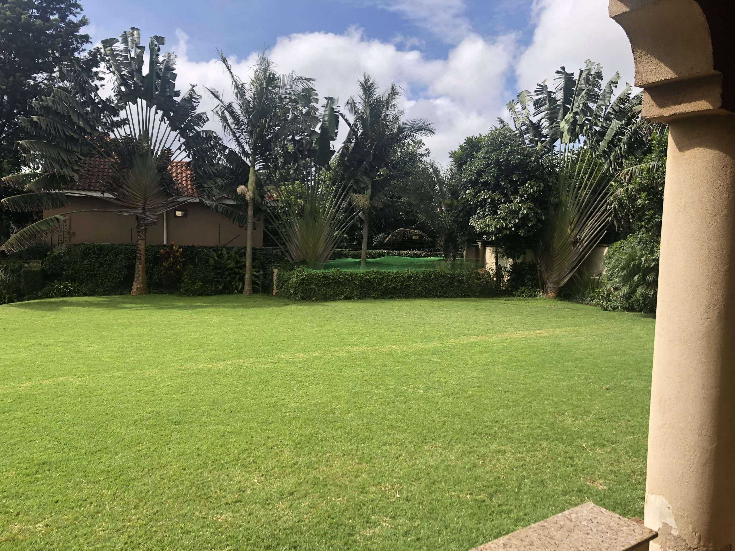 A well-built double storey house with 5 bedrooms, all ensuite set on 0.5 of an Acre of flat land