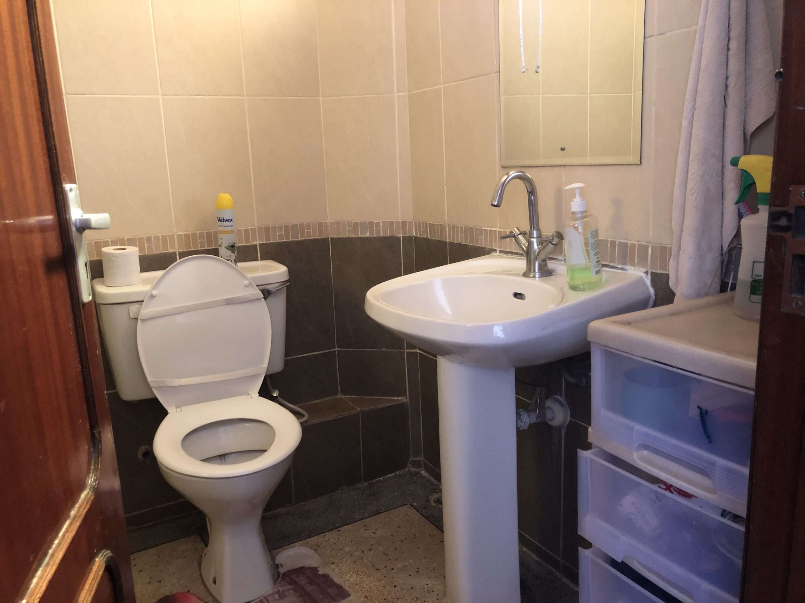 A four story block of flats  comprising 8 no. ensuite apartments located within City Park area of Nairobi County.                 