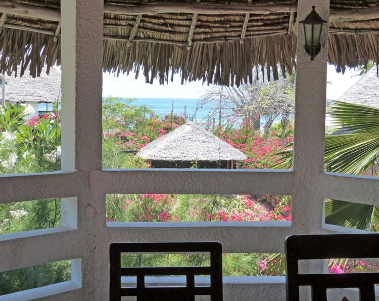 3 BEDROOM VILLA WITH POOL CLOSE TO WATAMU VILLAGE, FOR SALE