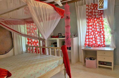 4 BEDROOM HOUSE IN MIDA FOREST