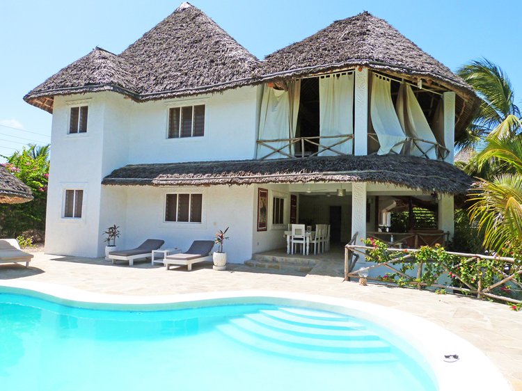 BEAUTIFUL 6 BEDROOM HOUSE WITH POOL IN NORTH WATAMU