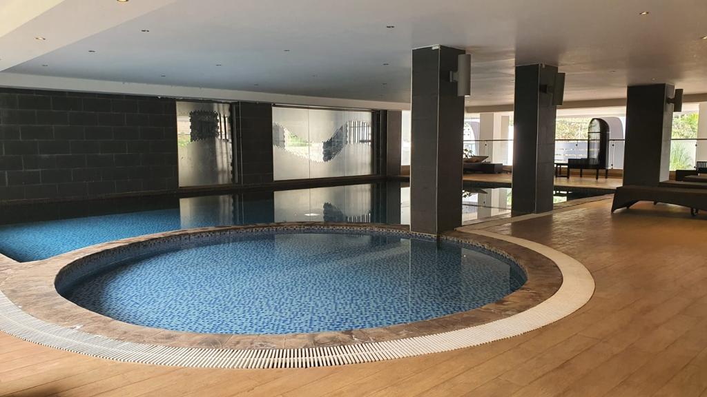 A unique and spacious FULLY FURNISHED APARTMENT in Riverside