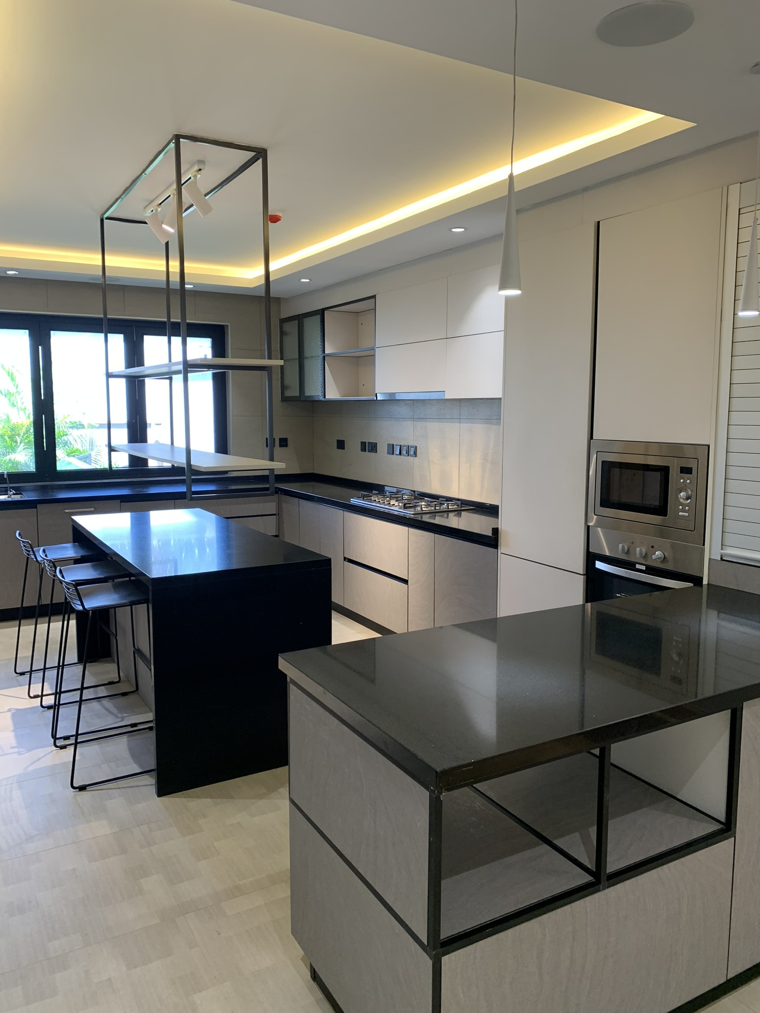 A stunning 5 bed house in a compound of 6 similar houses in Lavington