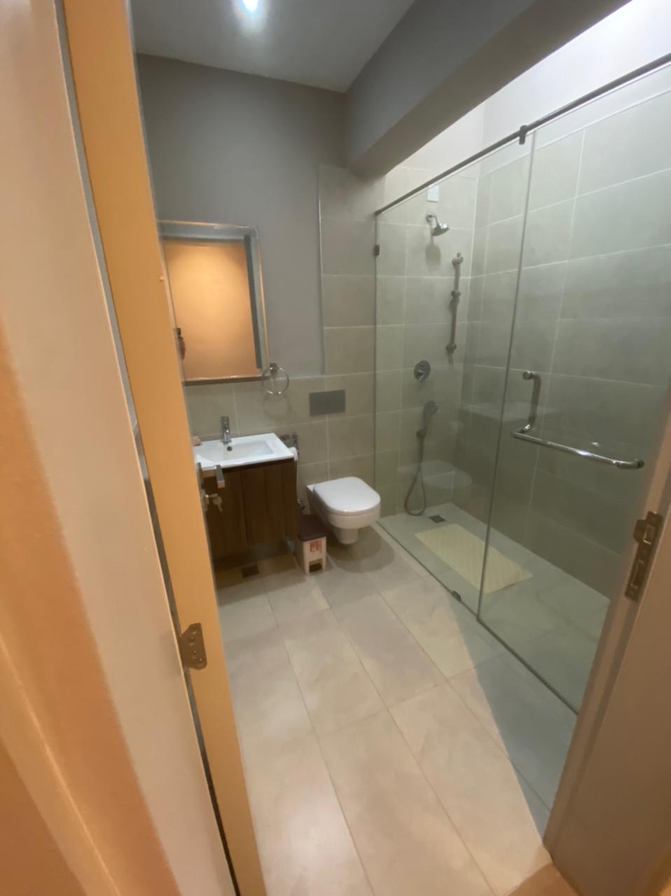 A Spacious Single storey residence in Gated compound
