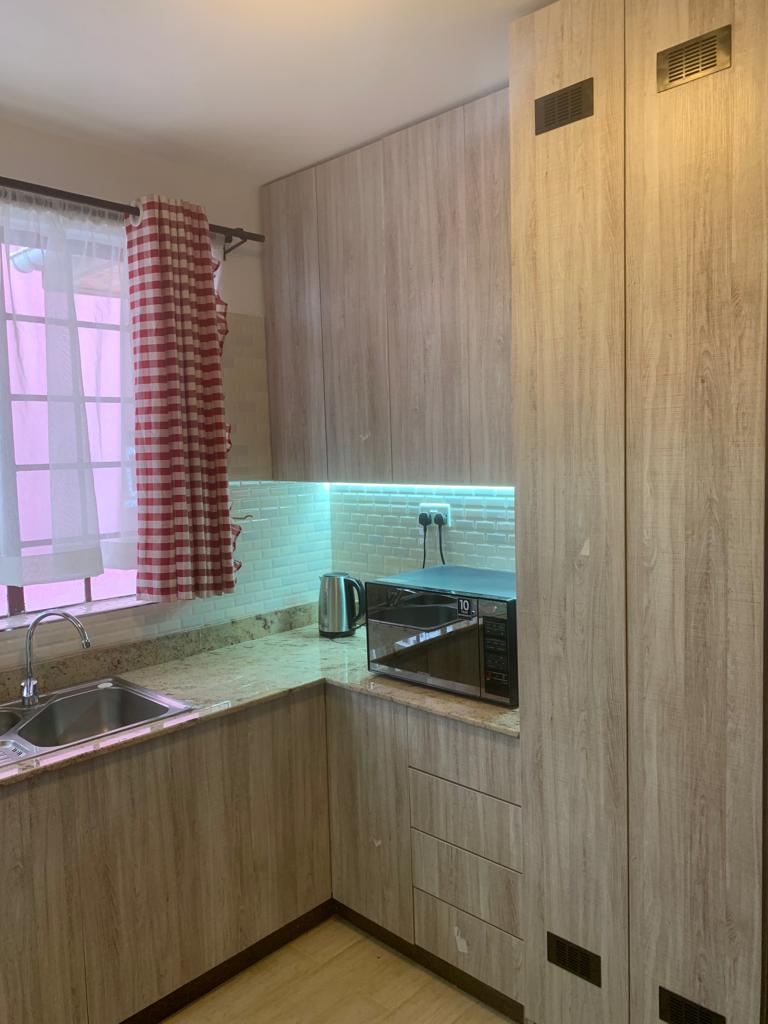 A 3 bedrooms + Study DUPLEX PENTHOUSE Apartment in Brookside