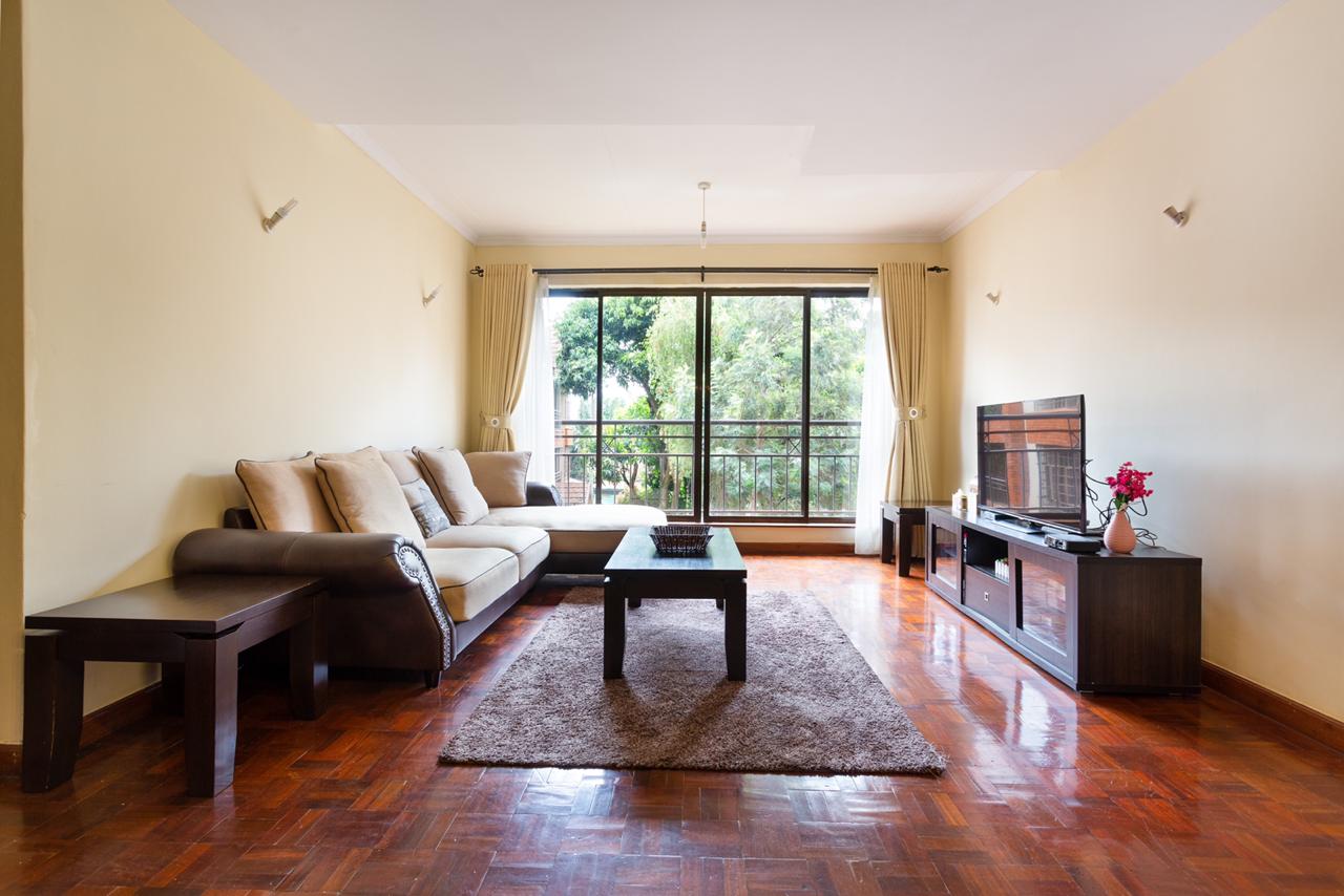 A 3 bedrooms + Study DUPLEX PENTHOUSE Apartment in Brookside