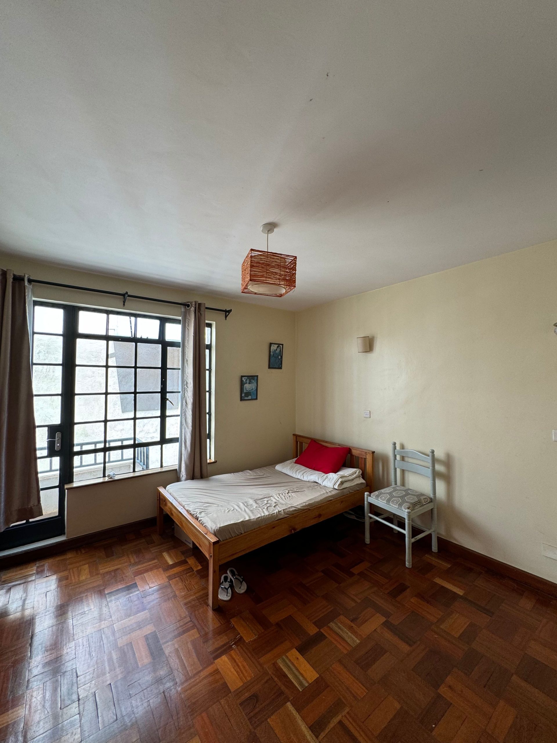 Furnished duplex in Riverside