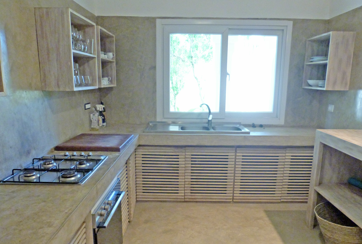 3 BEDROOM GROUND FLOOR APARTMENT IN MOUNTS BAY