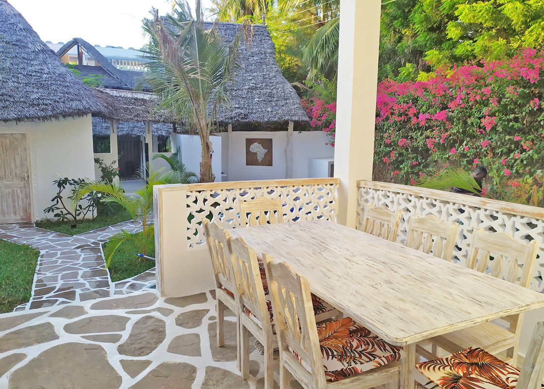 3 BEDROOM SEMI-DETATCHED VILLA IN PALM GARODA