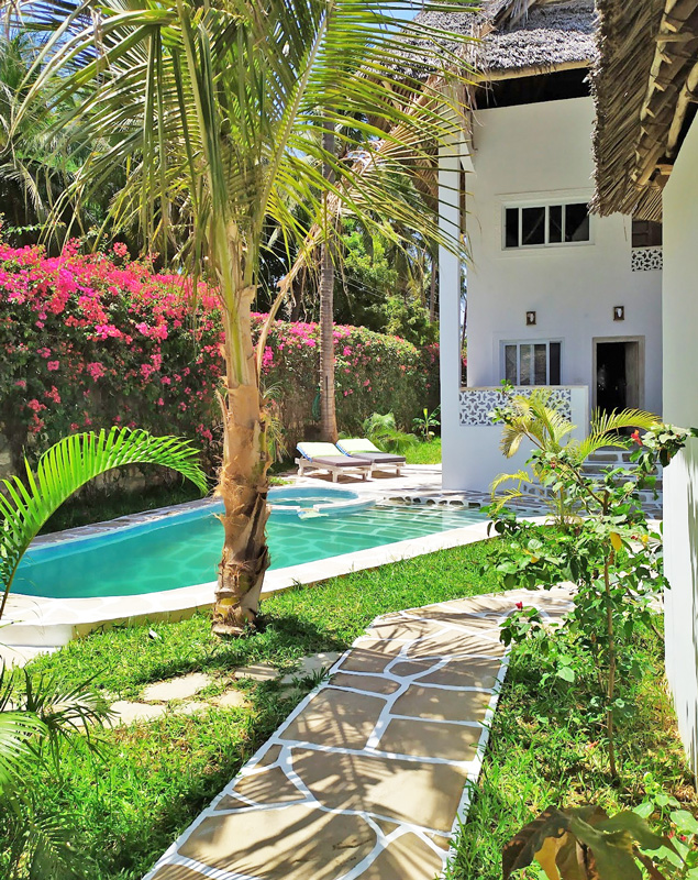 3 BEDROOM SEMI-DETATCHED VILLA IN PALM GARODA