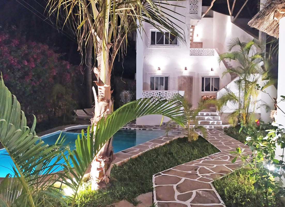 3 BEDROOM SEMI-DETATCHED VILLA IN PALM GARODA