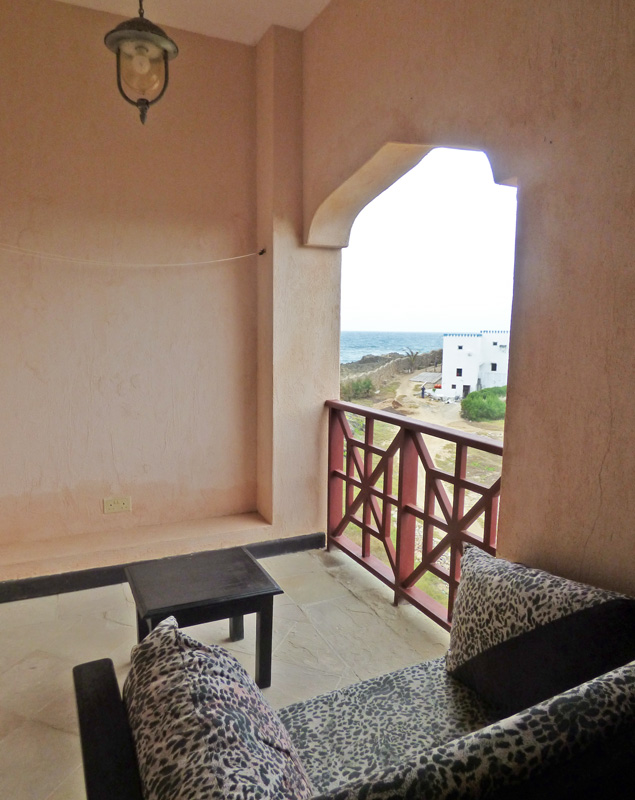 SPECTACULAR PENTHOUSE APARTMENT WITH OCEAN VIEWS FOR SALE