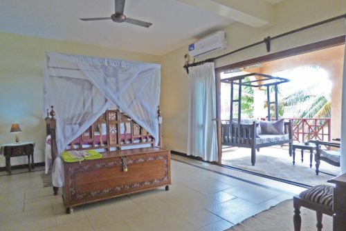SPECTACULAR PENTHOUSE APARTMENT WITH OCEAN VIEWS FOR SALE
