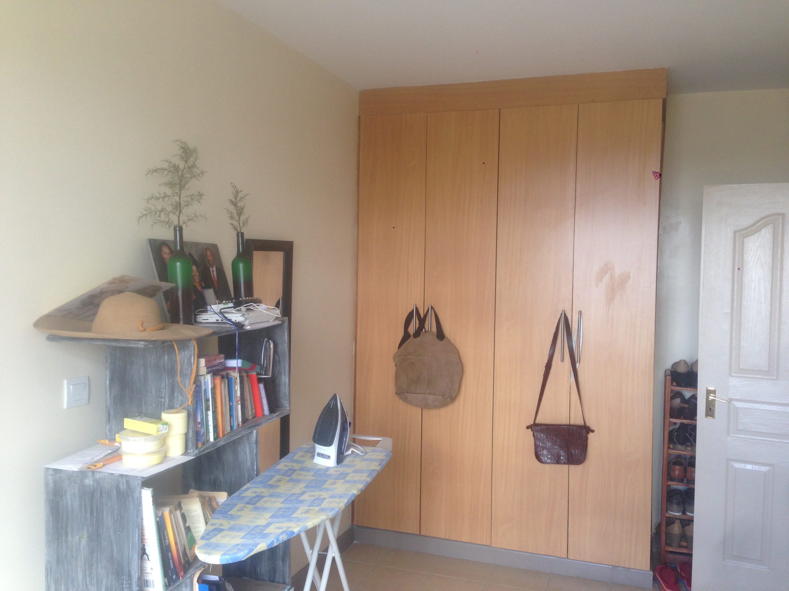 A spacious 2 bedroom APARTMENT, conveniently located along Beijing road, Mlolongo, in a secure compound.