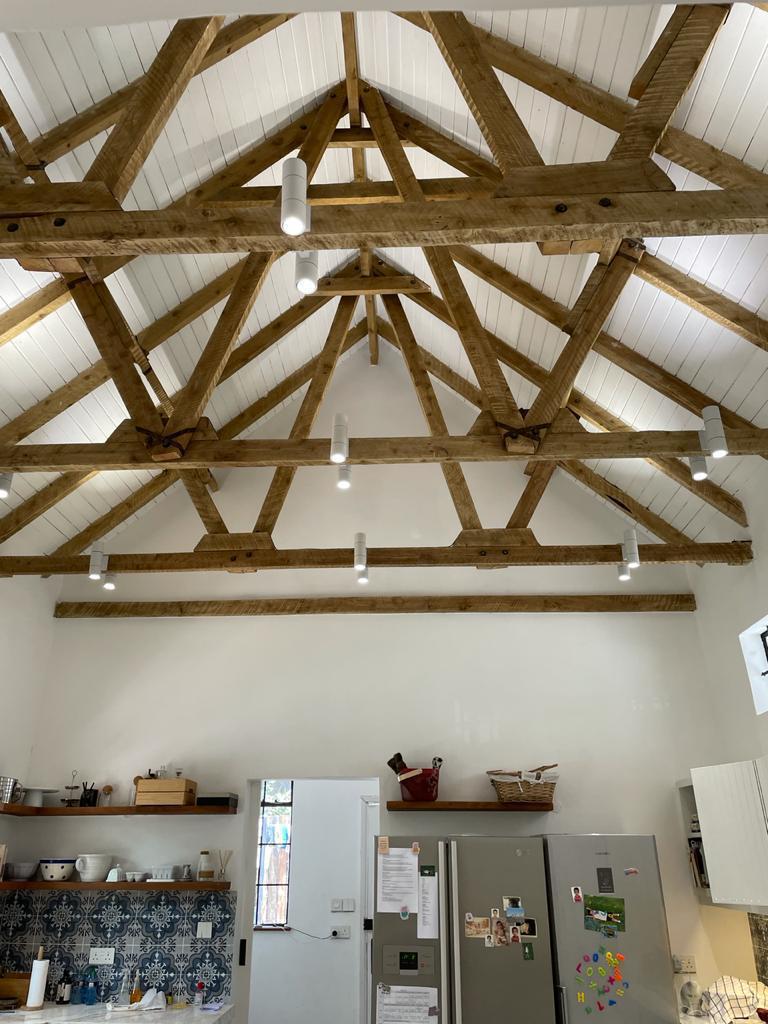 A charming 4-bedroom double storey house on 0.9 Acre of Mature garden for sale          