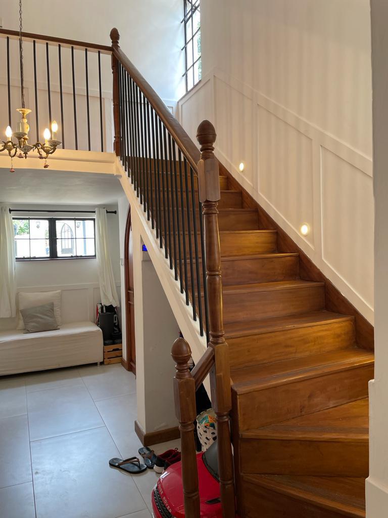 A charming 4-bedroom double storey house on 0.9 Acre of Mature garden for sale          