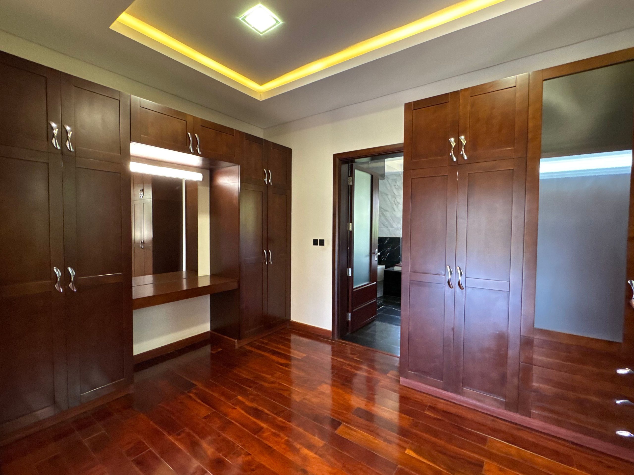 A spacious 5 bedrooms all ensuite in Runda for sale