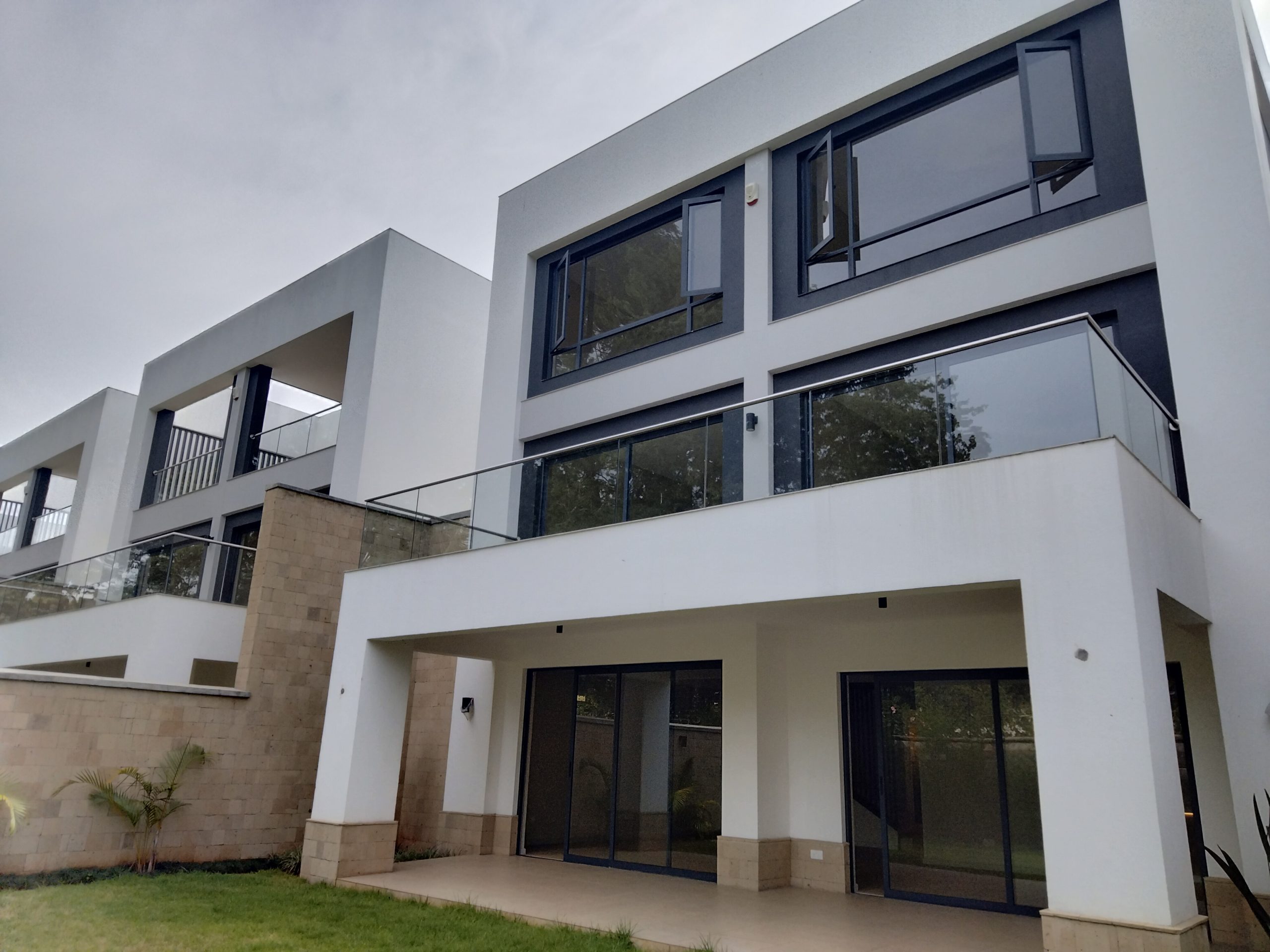 A newly 5 bedroom home in Kyuna