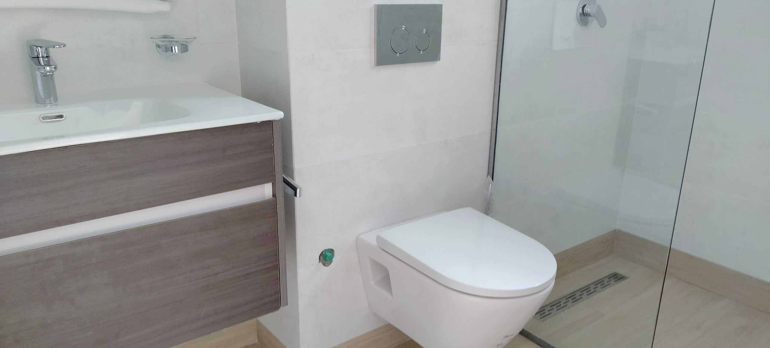 A newly 5 bedroom home in Kyuna