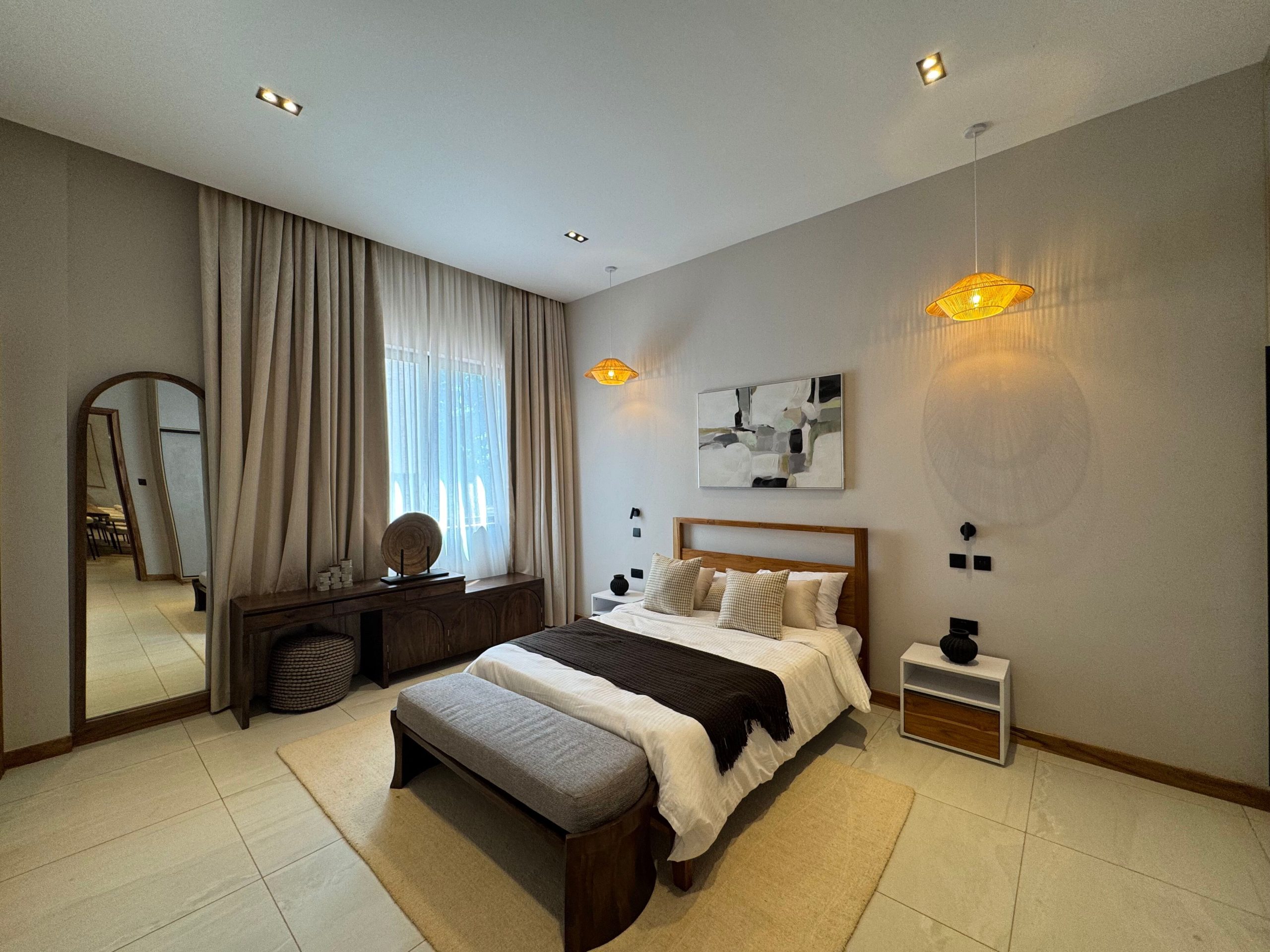 Experience comfort and convenience in this generously sized 4- bedroom apartment located in the quiet, green suburb of Loresho.