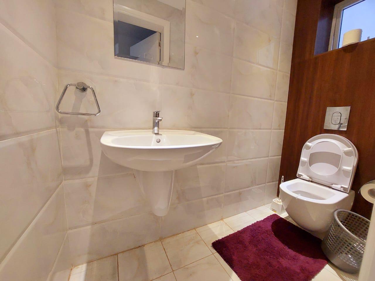 A two bedroom apartment located in the secure residential complex of Chilly Breezes.