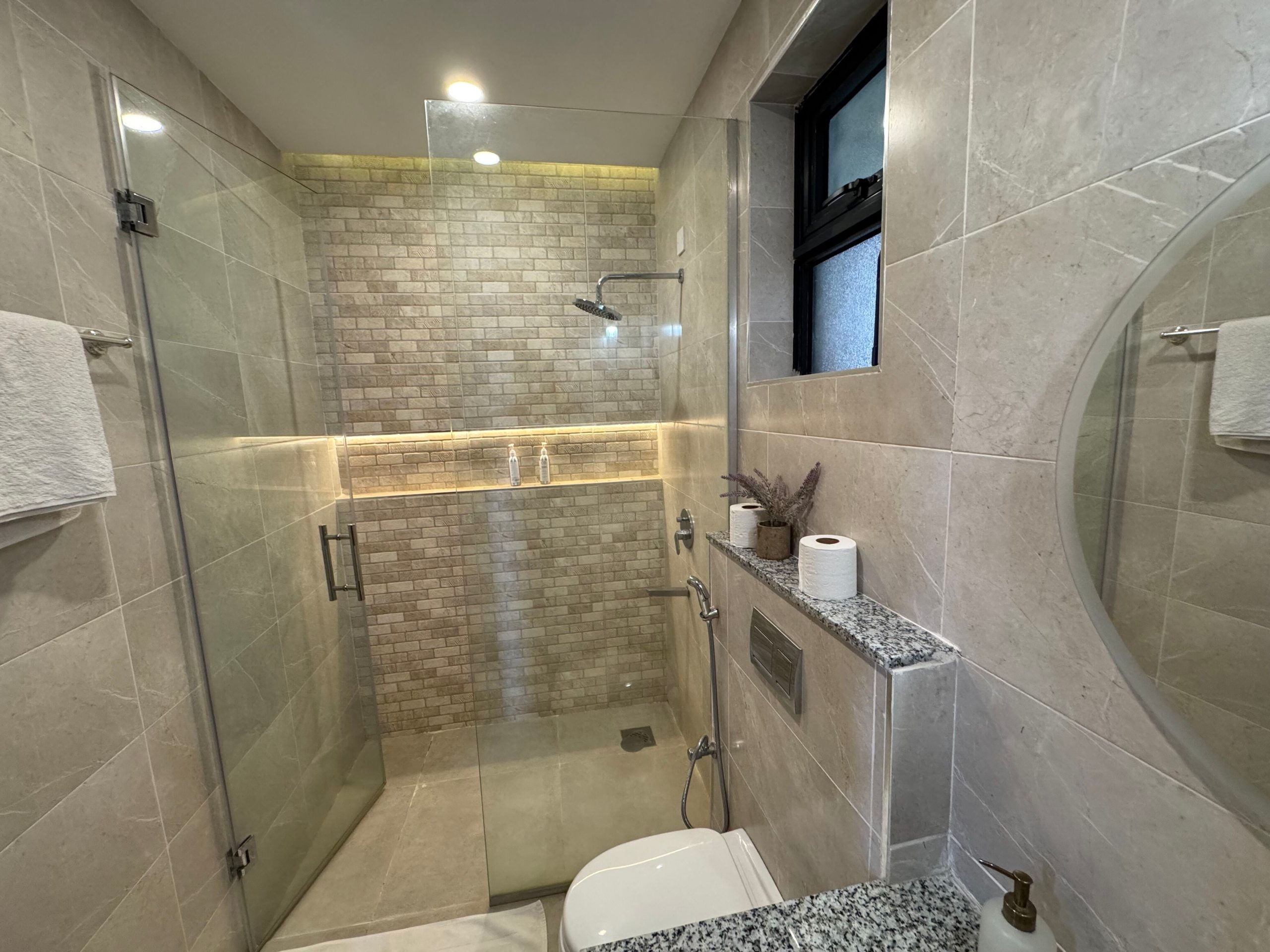 Furnished two-bedroom apartment on Lantana Road