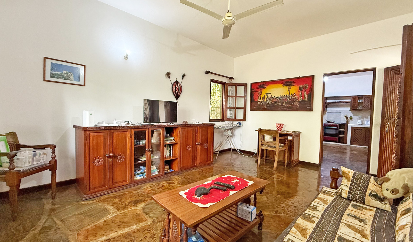 3 BEDROOM BUNGALOW CLOSE TO PRAWNS LAKE