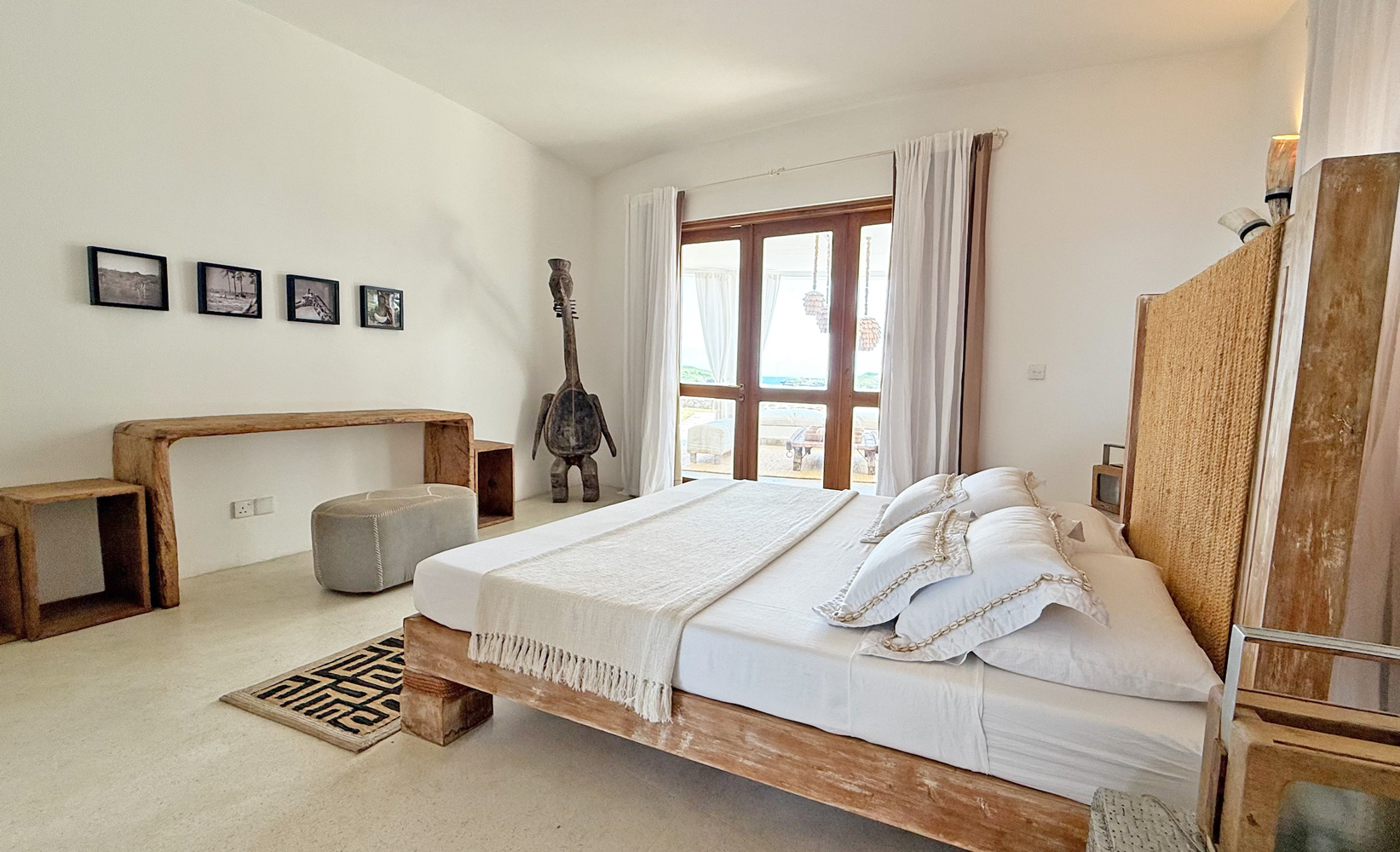 3 Bedroom Ocean front villa in amani resort