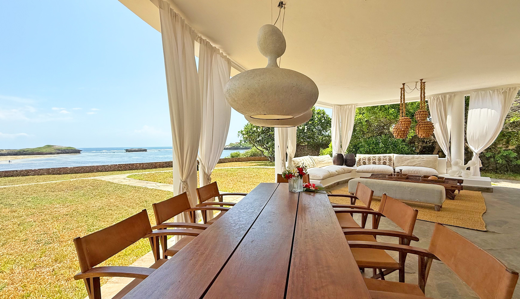 3 Bedroom Ocean front villa in amani resort