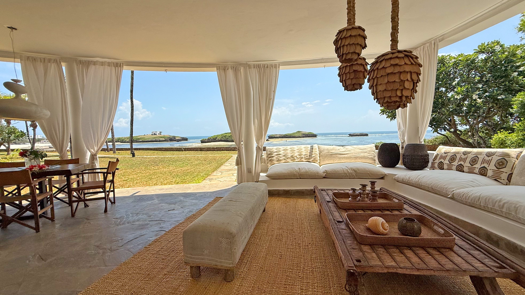 3 Bedroom Ocean front villa in amani resort