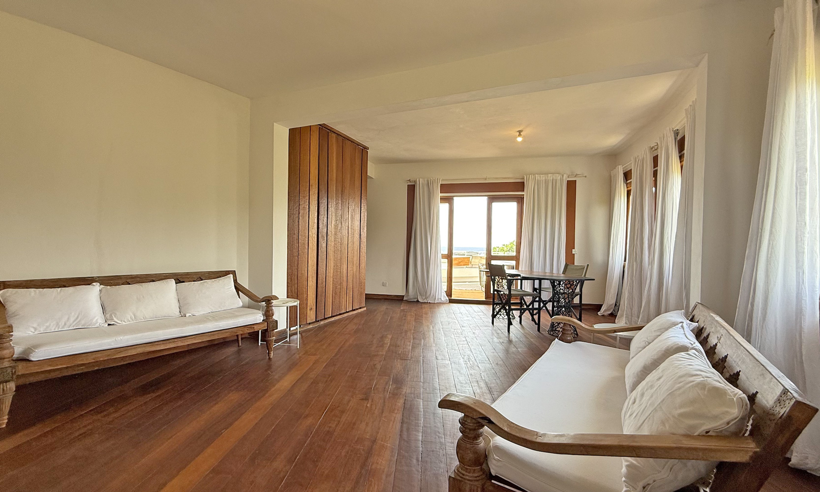 3 Bedroom Ocean front villa in amani resort