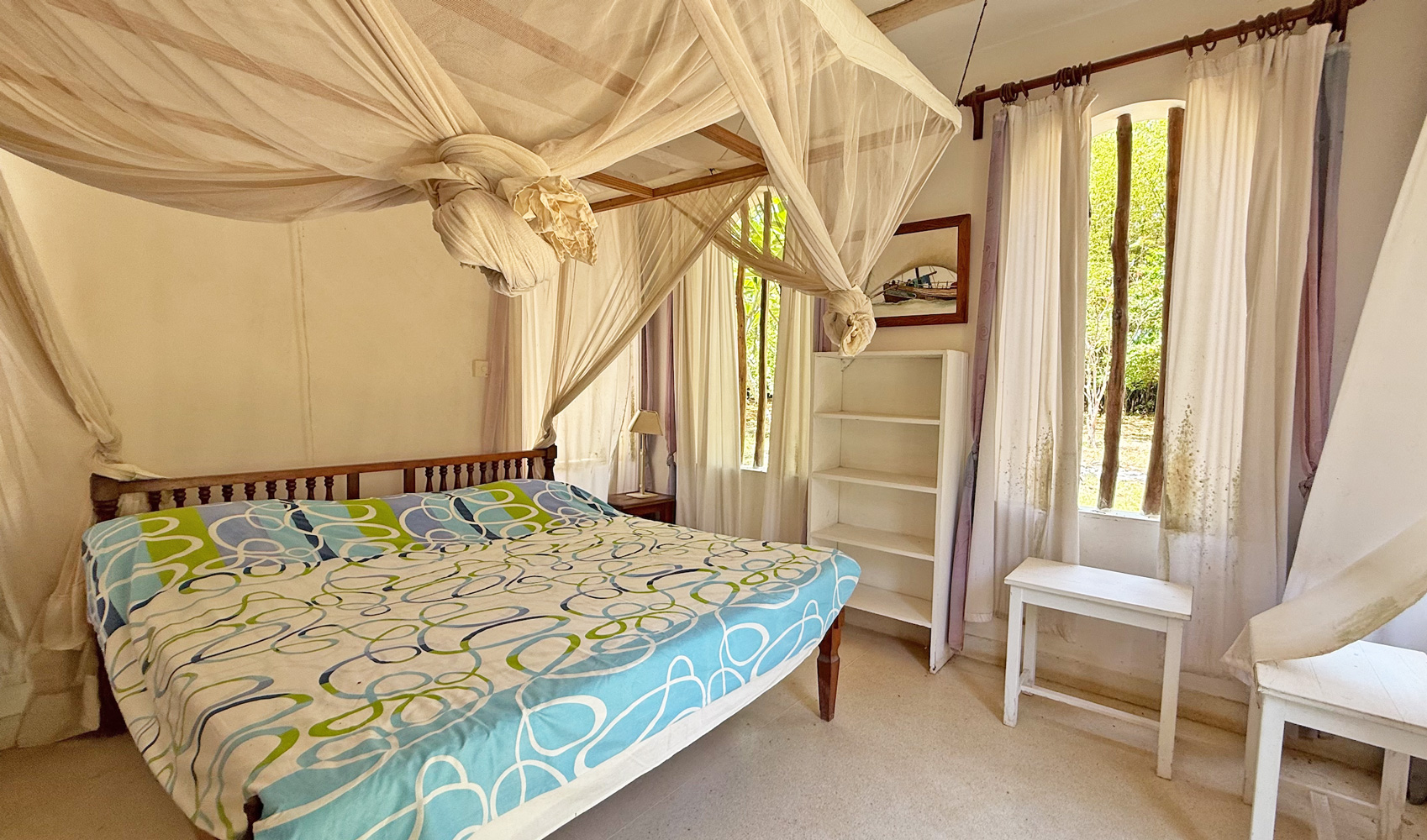 LOVELY 3 BEDROOM HOUSE WITH POOL
