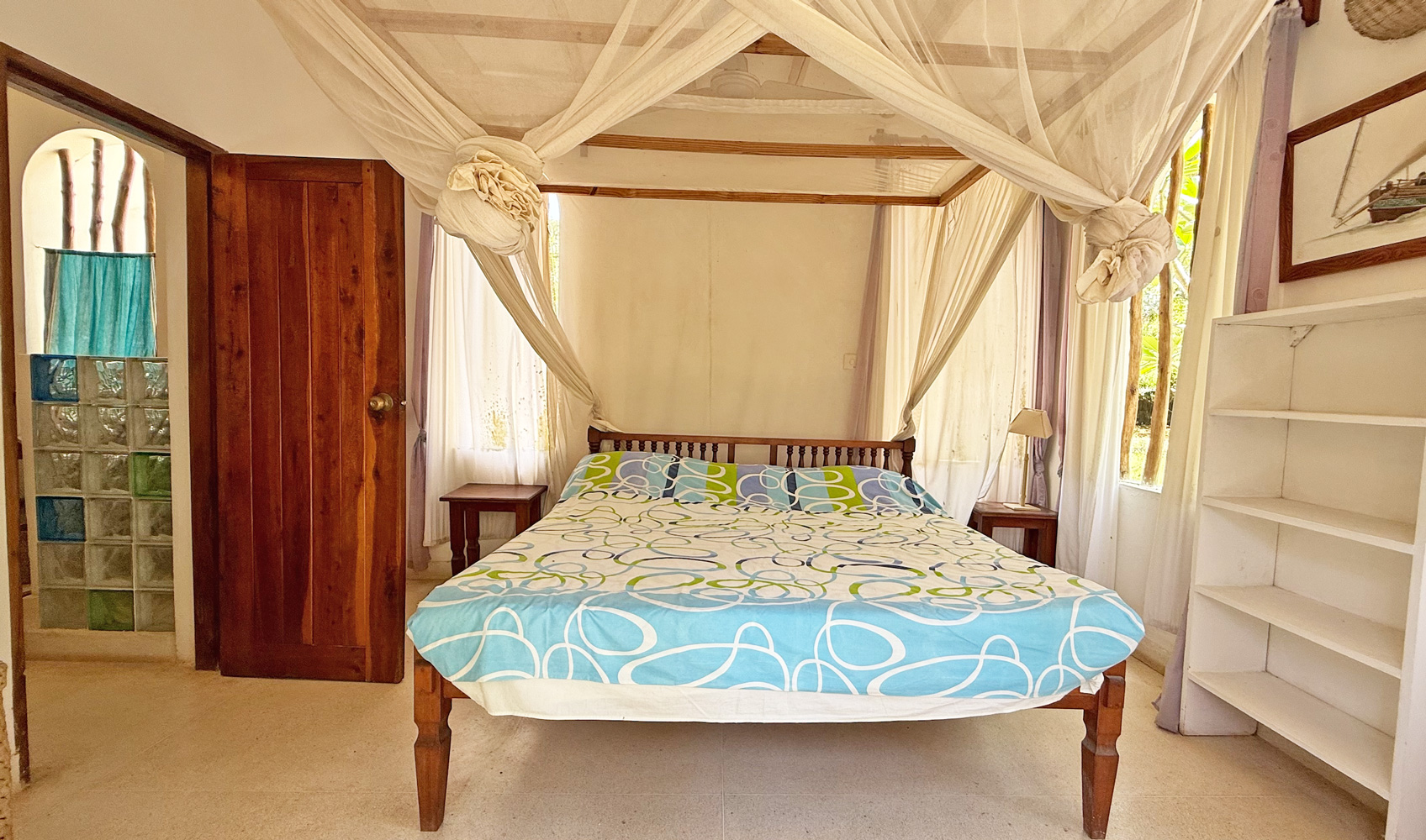 LOVELY 3 BEDROOM HOUSE WITH POOL